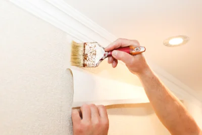 Pose de papier peint à Sceaux — revêtements muraux et toiles de verre